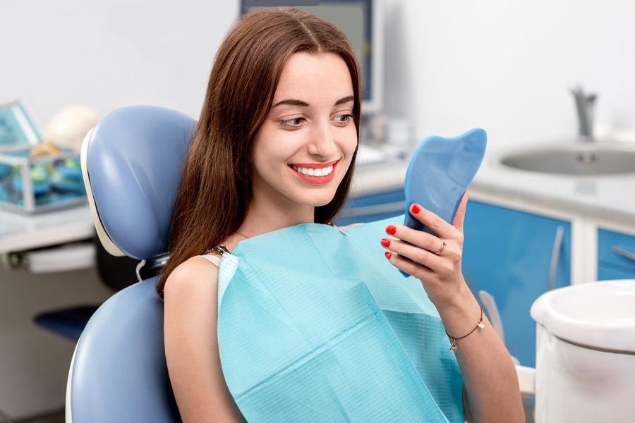 Understanding Gum Grafting: Procedure, Benefits, and Recovery